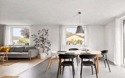 Jaren 60 woning met nieuwe ramen en deuren