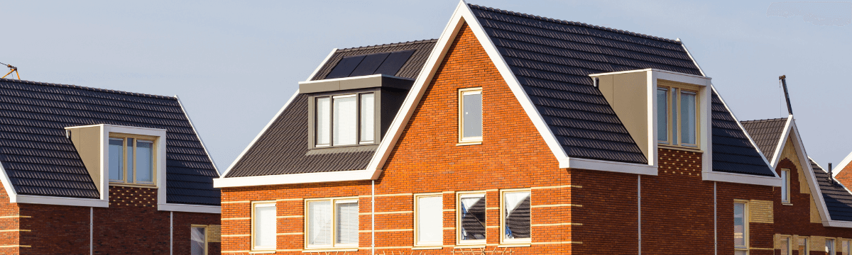 Moderne woning met houten kozijnen van Sparkozijnen